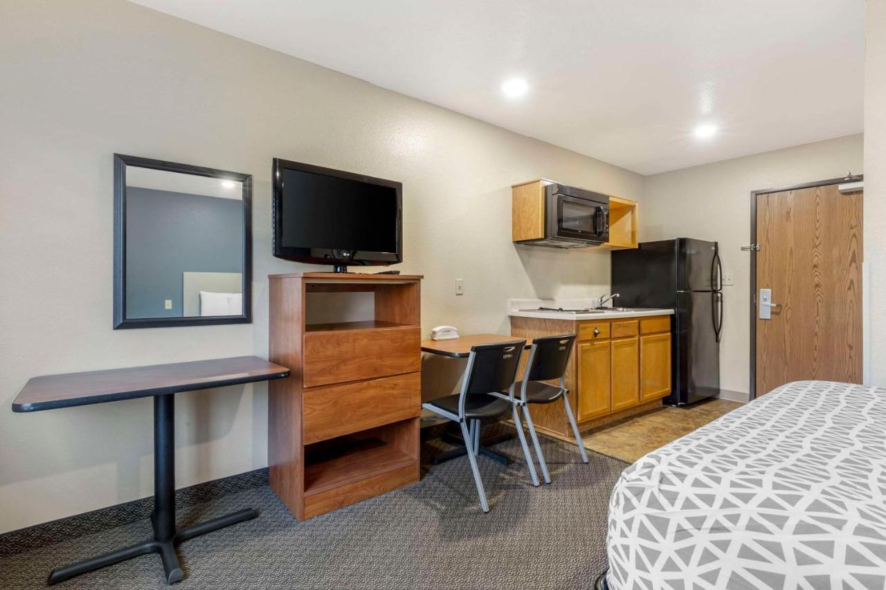 Woodspring Suites Raleigh Garner Edmondson Exterior foto